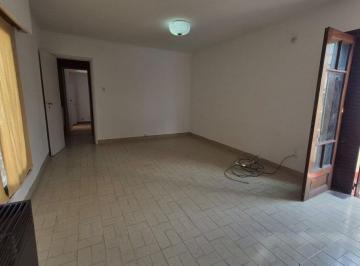 PH · 98m² · 7 Ambientes · PH con 3 Unidades - Apto Crédito - Avellaneda