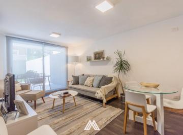 Departamento · 65m² · 3 Ambientes · 1 Cochera · Oportunidad Pta Carretas Patio Equipado Amoblado