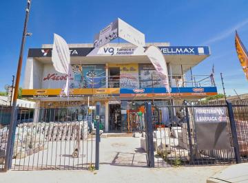 Local comercial · 300m² · 2 Cocheras · Venta de Llave de Ferreteria y Barraca - Solymar