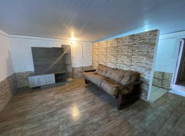 Casa · 60m² · 2 Ambientes · 1 Cochera · Alquiler Casa un Dormitorio en Talar Pando