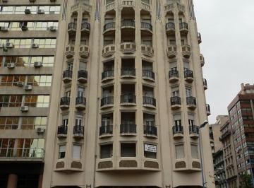Local comercial · 317m² · Venta Amplio Local en Centro con Renta