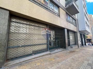 Local comercial · 310m² · Alquiler Local Comercial Av Libertador Centro