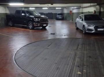 Garage · 12m² · Oportunidad de Inversión Cochera en Excelente Ubic