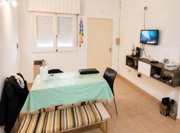 PH · 88m² · 3 Ambientes · 1 Cochera · Venta PH 3 Amb Cochera Ciudad Jardin Apto Credito