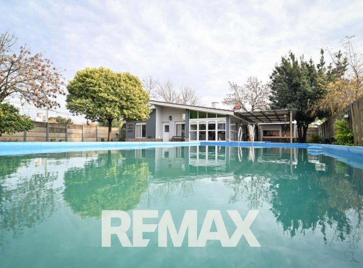 Casa · 117m² · 4 Ambientes · 1 Cochera