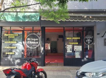 Local comercial · 220m² · Oportunidad Local Comercial en Caso Historco