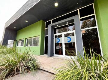 Oficina comercial · 620m² · 7 Cocheras · Se Alquila Complejo de Oficinas y Galpon Comirsa
