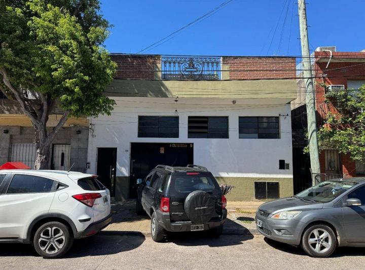 PH · 393m² · 4 Ambientes · 3 Cocheras