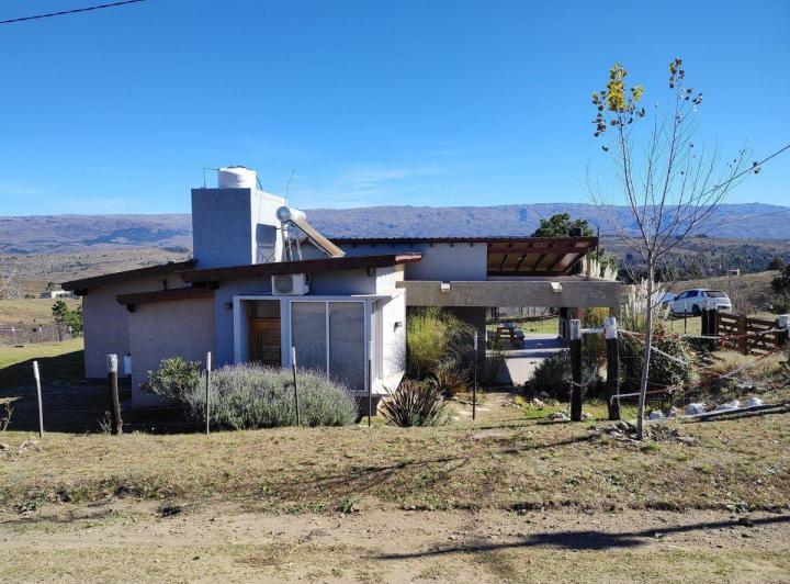 Casa · 450m² · 11 Ambientes · 5 Cocheras
