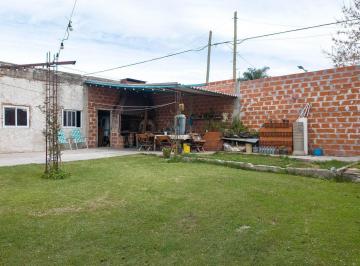 Casa · 150m² · 3 Ambientes · 1 Cochera · Venta Casa 3 Amb Florencio Varela. Villa Vatteone