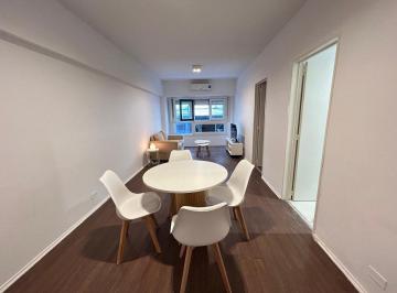 Departamento · 50m² · 3 Ambientes · Departamento 3 Ambientes en Pleno Centro