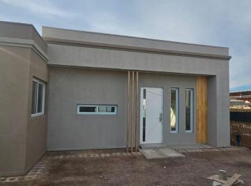 Casa · 93m² · 2 Ambientes · Casa en Venta a Estrenar