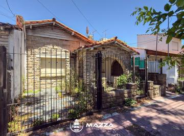 Casa · 78m² · 3 Ambientes · 1 Cochera · Venta Casa Tipo Chalet en PH de 3 Ambientes en La Perla Norte