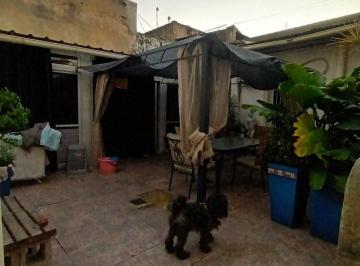 Casa · 250m² · 6 Ambientes · Venta Casa a Refaccionar o Demoler V. Lugano