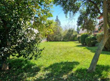 Terreno · 300m² · Hermoso Lote en Venta en Country Club Las Brisas