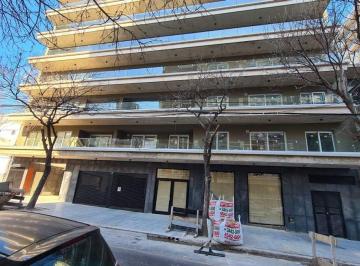 Local comercial · 125m² · Venta Local Comercial Pb Frente Nuñez Estrenar
