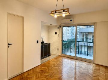 Departamento · 24m² · 1 Ambiente · Monoambiente Al Frente - Balcón - Baulera - Recoleta