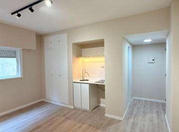 Departamento de 1 ambiente, San Nicolás · Monoambiente Totalmente Reciclado a Nuevo. Piso 7. Excelente Ubicación. Oportunidad!