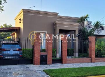 Casa · 84m² · 3 Ambientes · 1 Cochera · Casa en Venta Ubicado en Moreno, G. B. a. Zona Oeste
