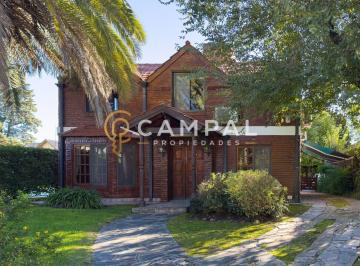 Casa · 160m² · 4 Ambientes · 1 Cochera · Casa Chalet en Venta en Banco Provincia, Francisco Álvarez, Moreno