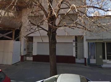 Casa · 150m² · 6 Ambientes · Casa en Venta - 5 Dorm. 5 Baños - 140 m² - La Plata