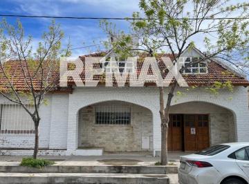Casa · 235m² · 7 Ambientes · Venta Casa 5 Dorm. en La 1 Bajada Las Grutas