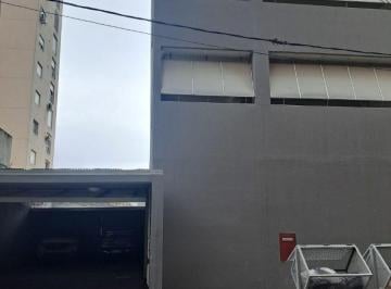 Garage , Bahía Blanca · Sarmiento 550, Alquila Cochera Cubierta.