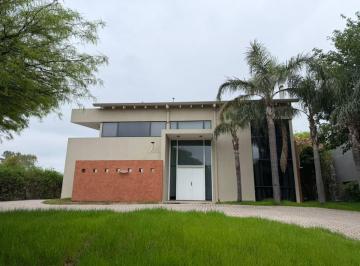 Casa de 5 ambientes, Córdoba · Alquiler Casa 4 Dorm. Costa Verde
