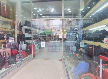 Local comercial · 94m² · 1 Ambiente · Local Sobre Av Hipolito Yrigoyen 8929, Lomas de Zamora