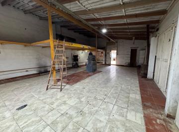 Local comercial · 110m² · Galpon + Terreno Merlo