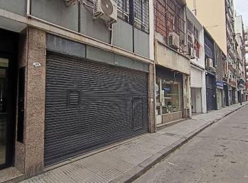 Local comercial · 112m² · Excelente Local Comercial en Alquiler en Monserrat