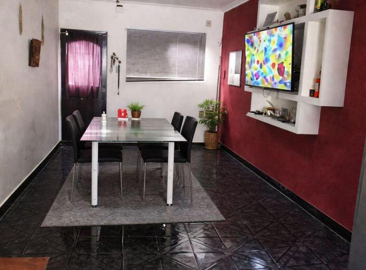 Casa · 87m² · 5 Ambientes