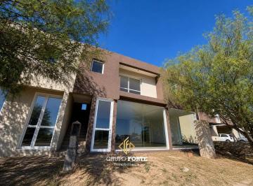 Local comercial · 65m² · 1 Ambiente · Local en Venta, Docta Sobre Boulevard