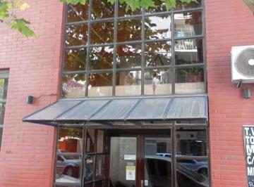 Oficina comercial · 86m² · 5 Ambientes · 2 Cocheras · Oficina en Tribunales Sin Expensas, Sin Muebles con 2 Cocheras Descubiertas