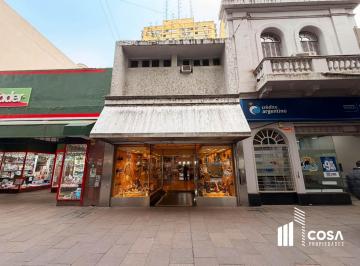 Local comercial · 210m² · 3 Ambientes · Alquiler Local Comercial de Grandes Dimensiones con Terraza Centro Rosario