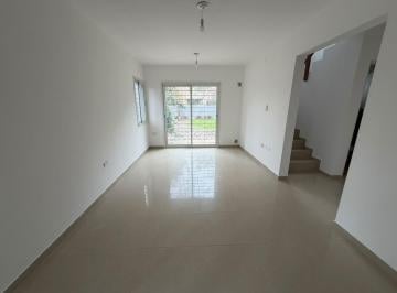 Casa · 130m² · 5 Ambientes · 1 Cochera · Duplex en Venta en Barrio Villa Rivera Indarte, 3 Dorm., Excelente Ubicación.
