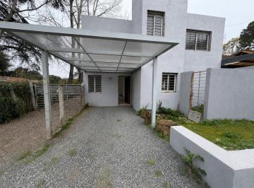 Casa · 130m² · 5 Ambientes · 1 Cochera · Duplex en Venta en Barrio Villa Rivera Indarte, 3 Dorm., Excelente Ubicación.