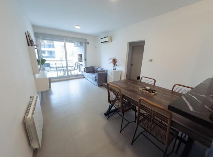 Departamento · 60m² · 2 Ambientes · 1 Cochera