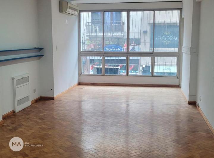 Departamento · 148m² · 5 Ambientes · 1 Cochera