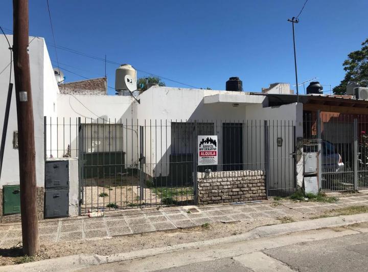 Casa · 56m² · 3 Ambientes · 1 Cochera