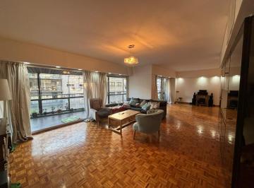 Departamento · 320m² · 5 Ambientes · Alquila Departamento 5 Ambientes en Recoleta con Cochera