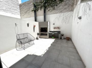 Departamento · 55m² · 1 Ambiente · Hermoso Estudio con Gran Patio y Parrilla Propia
