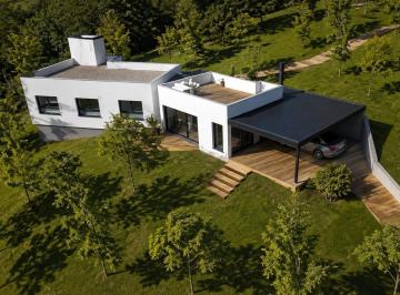 Casa · 185m² · 5 Ambientes · 2 Cocheras · Casa en Venta en Estancia Q2 – Una Planta, 3 Dorm., Lote de 1.318 m² y Financiación
