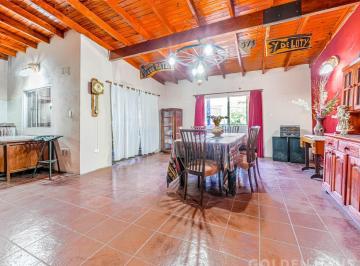 Casa · 262m² · 7 Ambientes · 2 Cocheras · Venta Casa Ciudadela Departamento