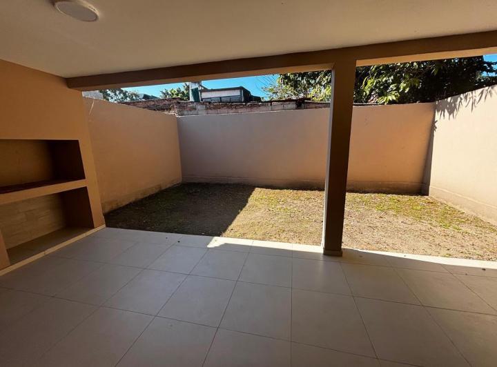 Casa · 120m² · 3 Dormitorios