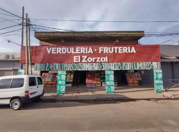 Local comercial · 211m² · 2 Cocheras · Local o Depósito a La Venta en José C. Paz