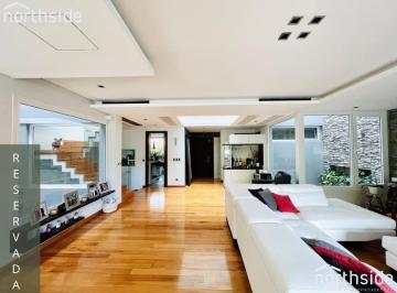 Casa · 276m² · 6 Ambientes · 2 Cocheras · Casa en Alquiler en Martinez - Libertador Al Rio