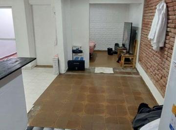 BYI-BYI-177_2 · Muy Buen Dpto. Tipo Casa 2 Amb, con Patio!
