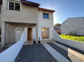 Casa · 90m² · 3 Ambientes · 1 Cochera · Venta Duplex 3 Ambientes - Barrio San Rafael - Grand Bourg