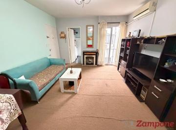 Departamento · 44m² · 2 Ambientes · Departamento en Venta de 2 Ambientes Muy Luminoso, 3er Piso por Escalera - Boedo